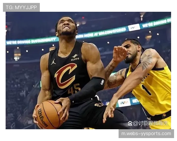 骑士凭借双塔阵容力克尼克斯 米切尔关键球锁定东部头名 骑士凭借双塔阵容力克尼克斯 米切尔关键球锁定东部头名